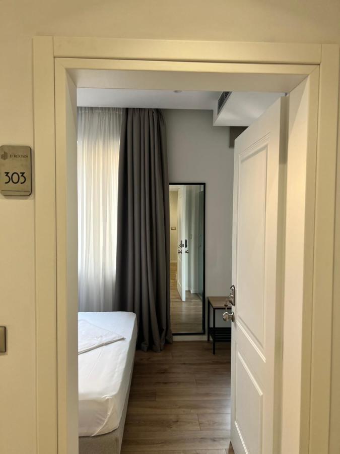 Enzo Rooms & Apartment Blloku Tirana Bagian luar foto
